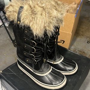 Sorel Women’s Snow Boots